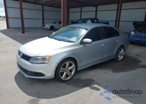 2011 Volkswagen Jetta 2.5L Se из США, поврежденный, VIN 3VWDX7AJ8BM338997